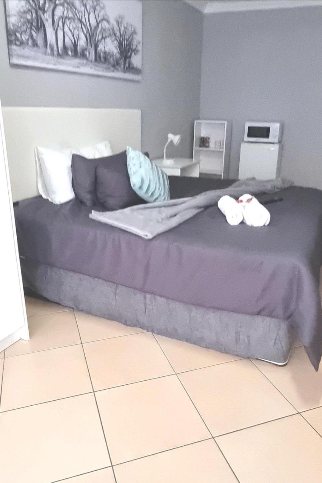 Stay At Home Airport Lodge Kempton Park Quarto foto
